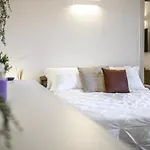 Nella Corte Del Mulino, 1 Passo Dal Centro Con Parcheggio Apartmán