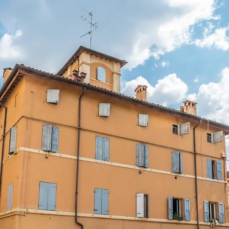 Nella Corte Del Mulino, 1 Passo Dal Centro Con Parcheggio * Modena