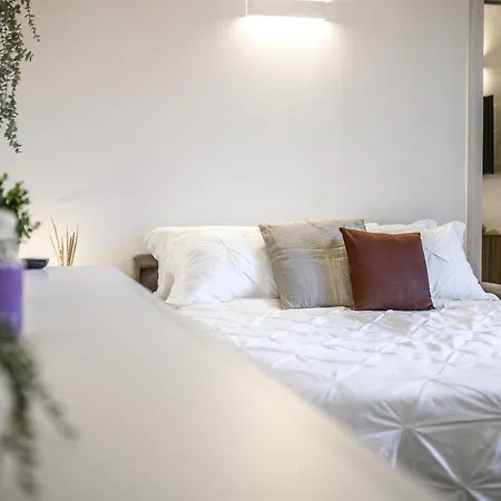 Nella Corte Del Mulino, 1 Passo Dal Centro Con Parcheggio Apartman