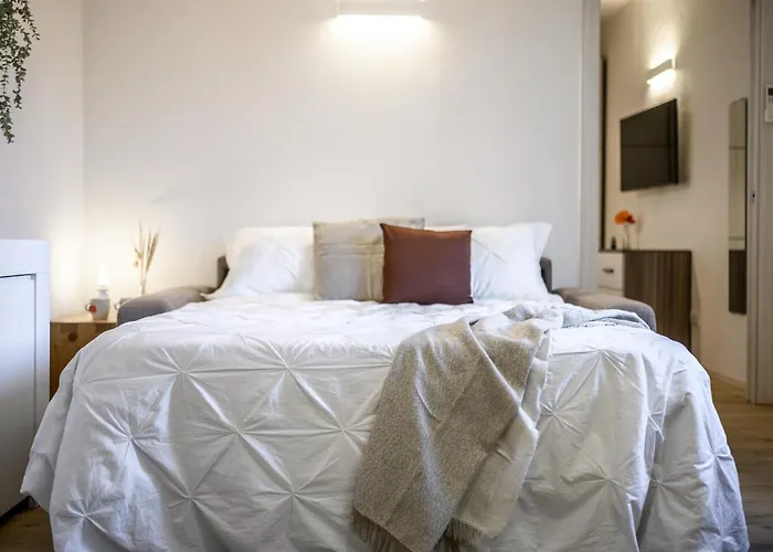 Nella Corte Del Mulino, 1 Passo Dal Centro Con Parcheggio