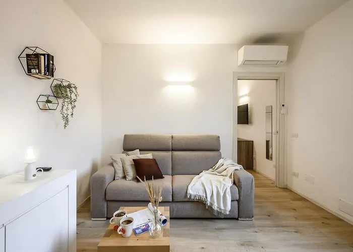 Nella Corte Del Mulino, 1 Passo Dal Centro Con Parcheggio