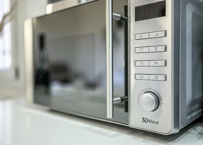 Nella Corte Del Mulino, 1 Passo Dal Centro Con Parcheggio 摩德纳