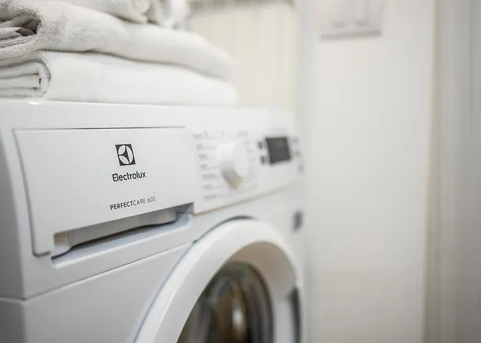 Nella Corte Del Mulino, 1 Passo Dal Centro Con Parcheggio Appartamento Modena