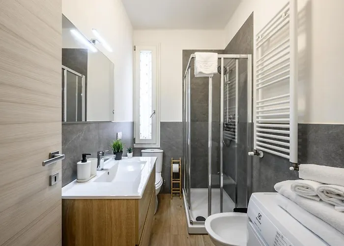 Nella Corte Del Mulino, 1 Passo Dal Centro Con Parcheggio 摩德纳